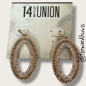 Bundle Sale 3 for $15 | 14th & Union Gold-Tone Oval Drop Earrings STAINED CARD